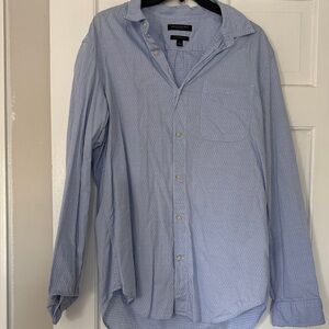 Banana Republic Light Blue Casual Button-Down Shirt
